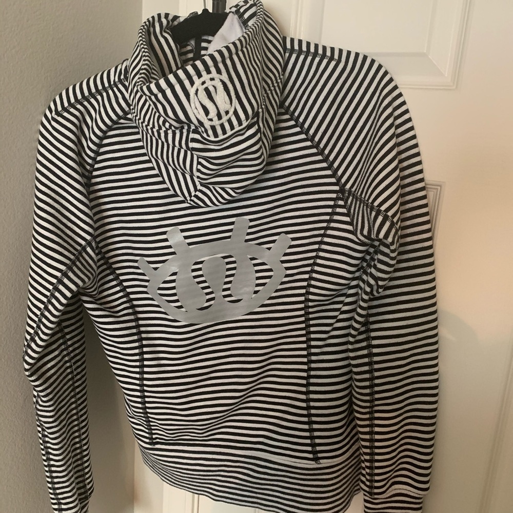Lululemon Special Edition Seawheeze 2014 hoodie